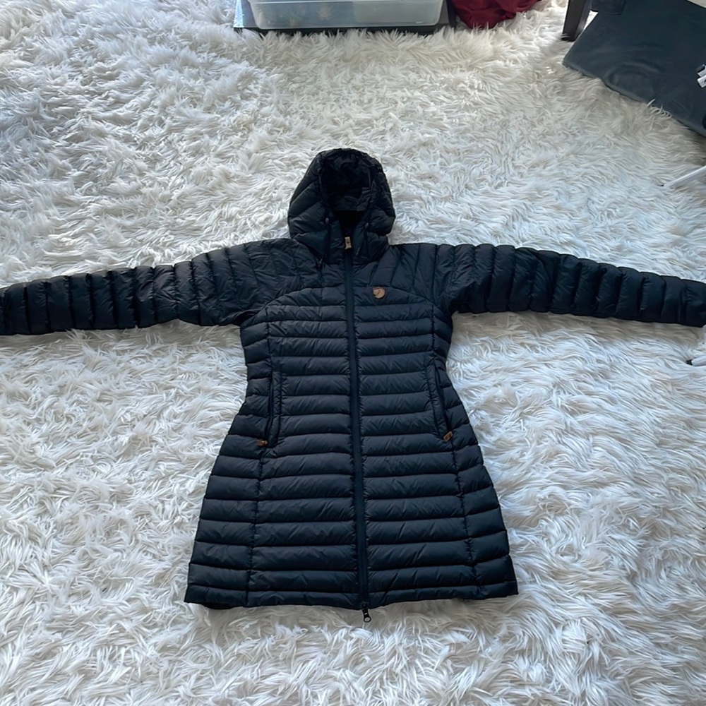 Fjallraven Snowflake Parka in Black XS